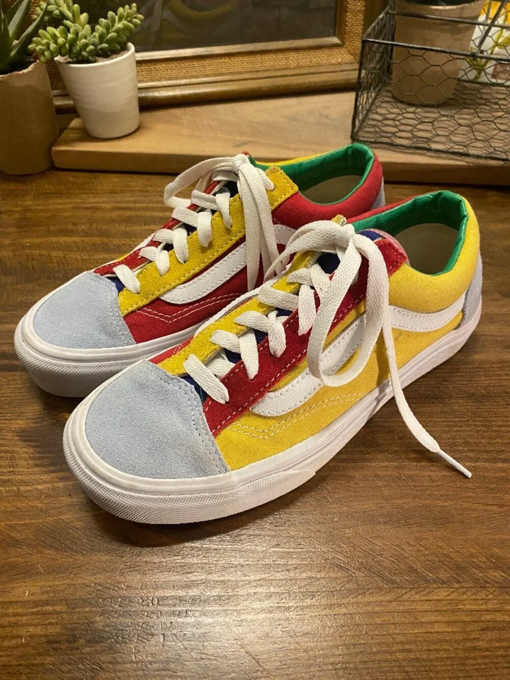 VANS - Old Skool Multicolor Colorblock Sneakers Women’s Size 7.5 Men’s Size 6